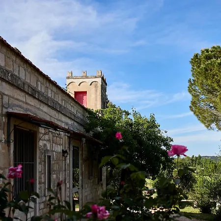 Teatro Del Grano Alberobello